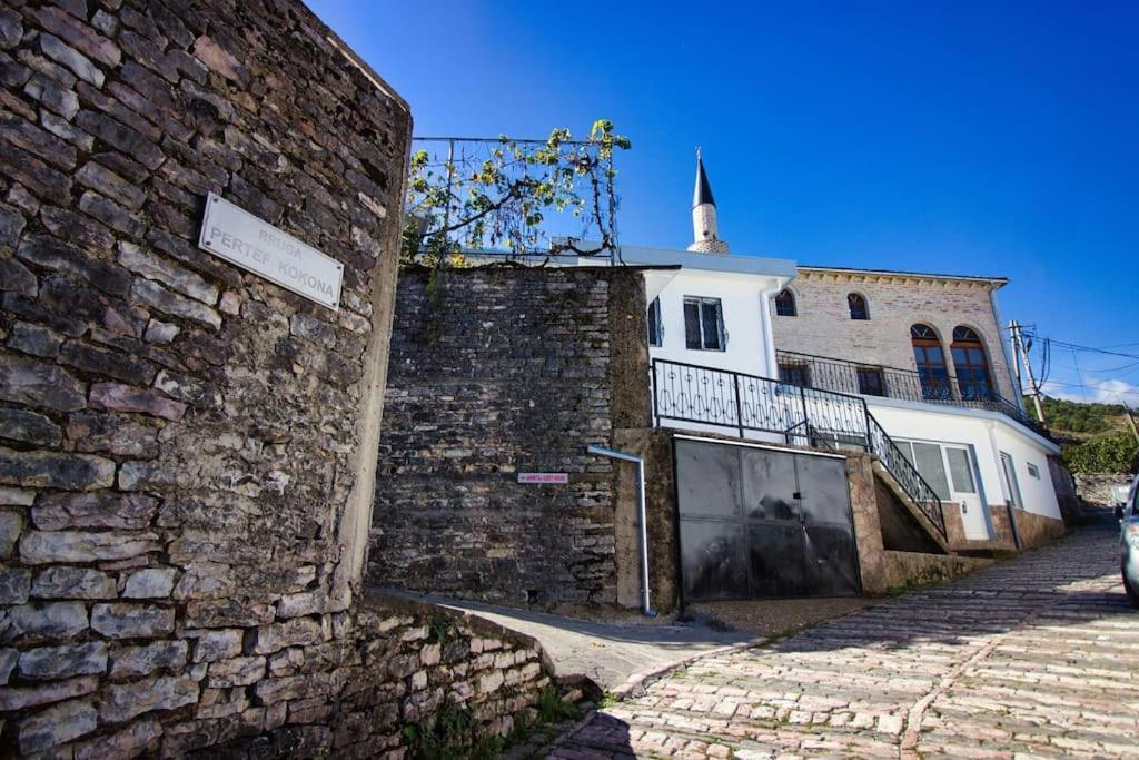 Ferienwohnung Emblematic House 3 Gjirokastër Exterior foto