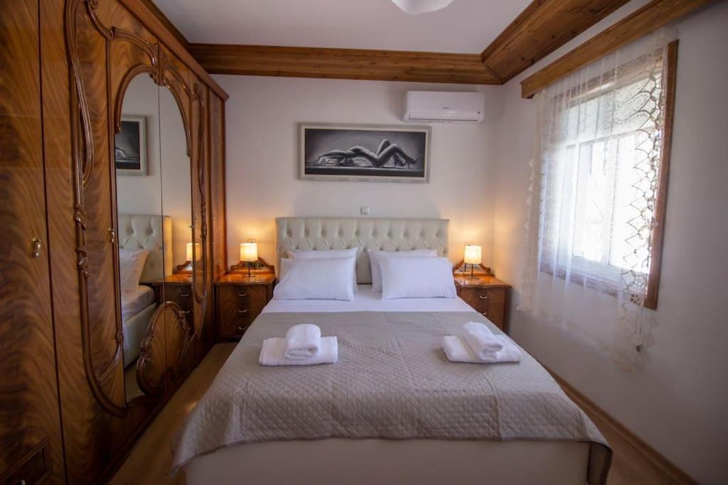 Ferienwohnung Emblematic House 3 Gjirokastër Exterior foto