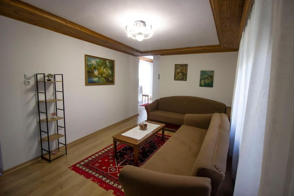 Ferienwohnung Emblematic House 3 Gjirokastër Exterior foto