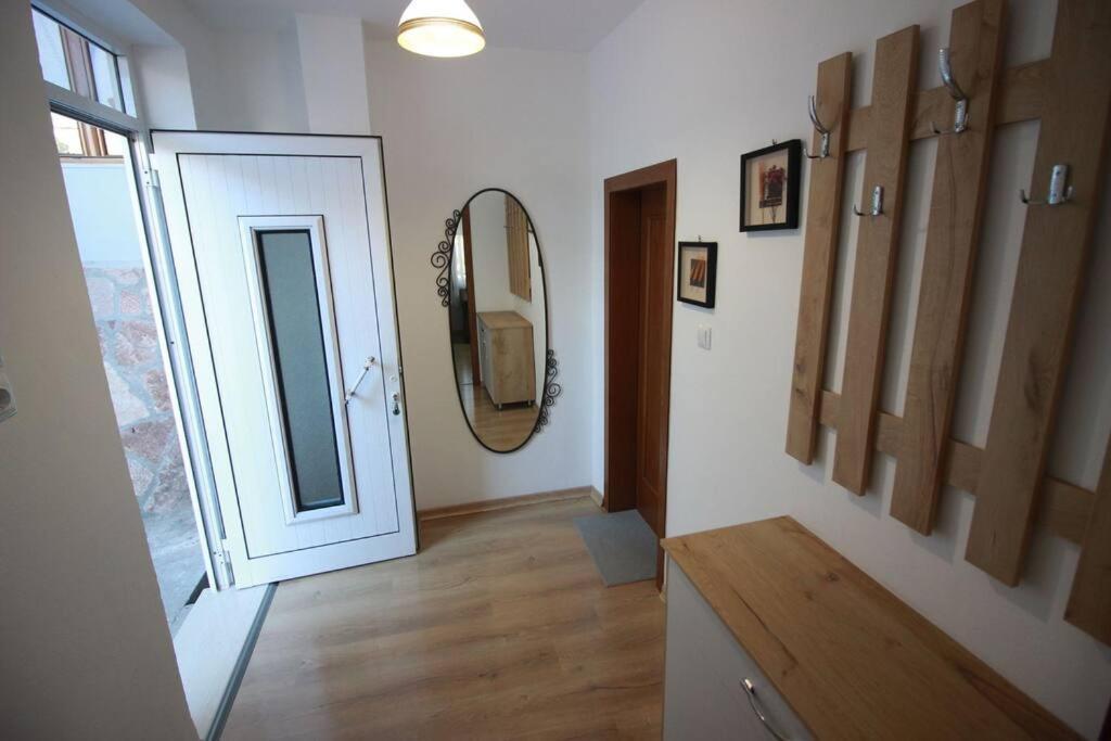 Ferienwohnung Emblematic House 3 Gjirokastër Exterior foto