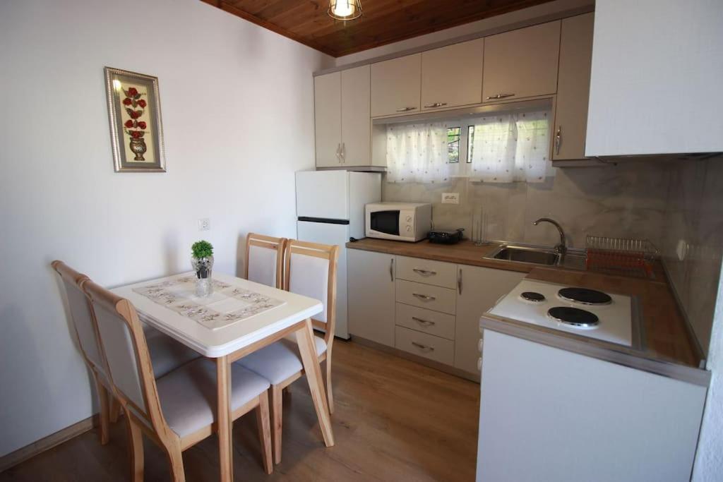 Ferienwohnung Emblematic House 3 Gjirokastër Exterior foto