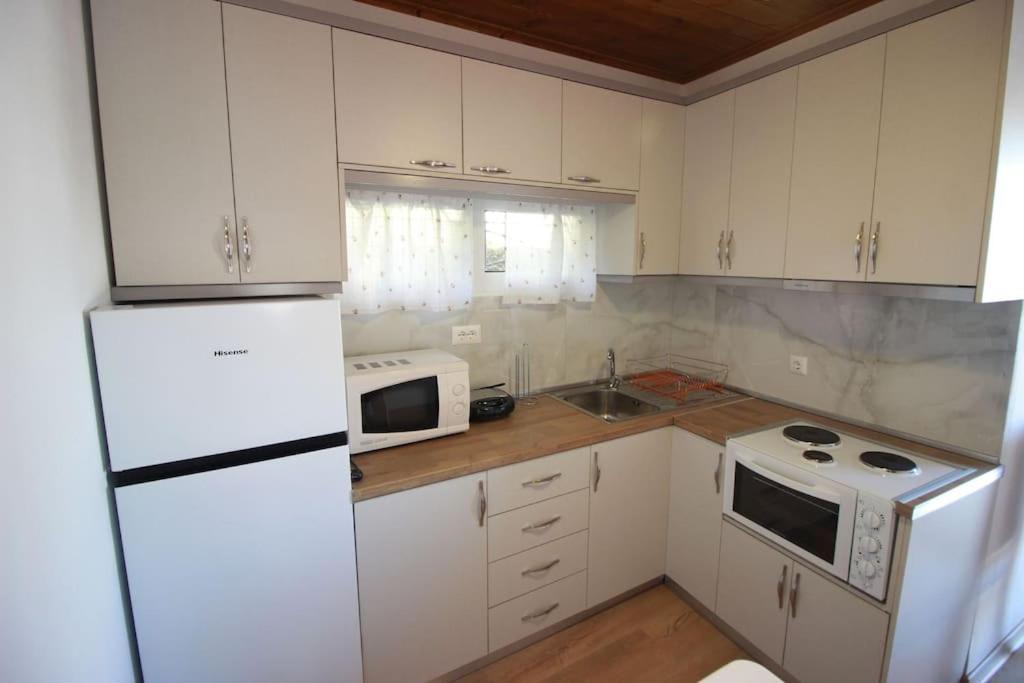 Ferienwohnung Emblematic House 3 Gjirokastër Exterior foto